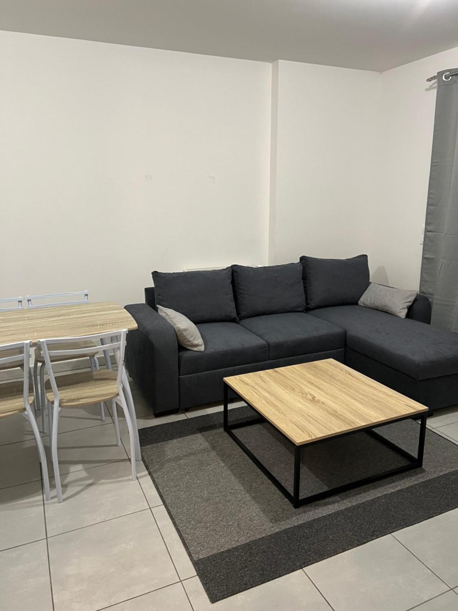 Neuve Le K 10 Mn Gare, Parking , Tram Apartment Montpellier