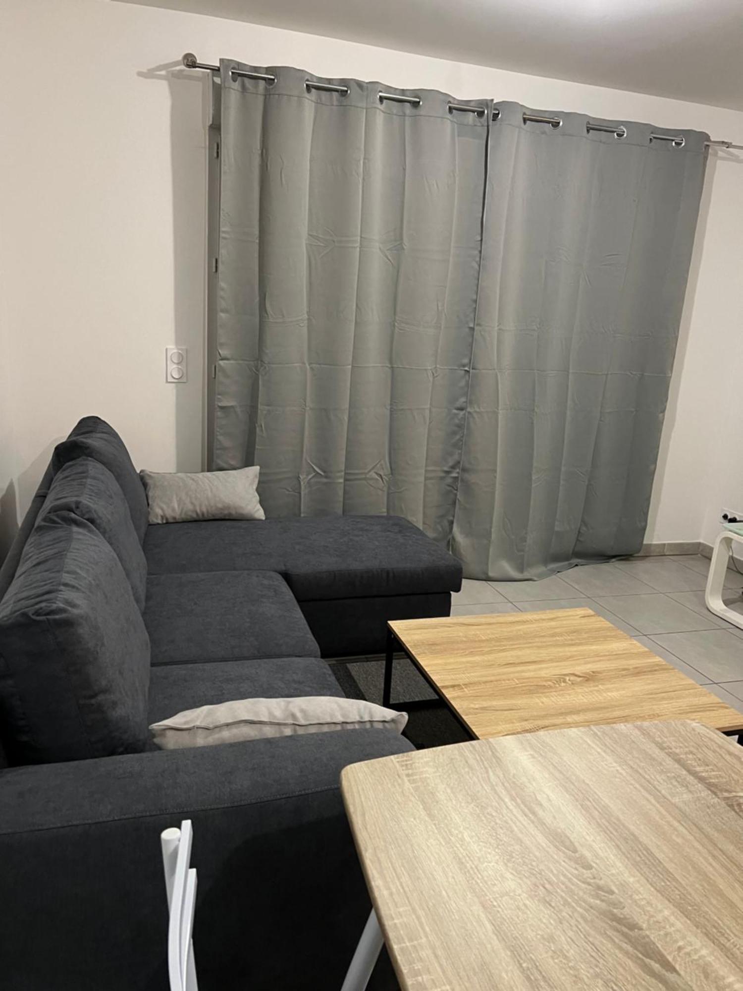 Apartment Neuve Le K 10 Mn Gare, Parking , Tram
